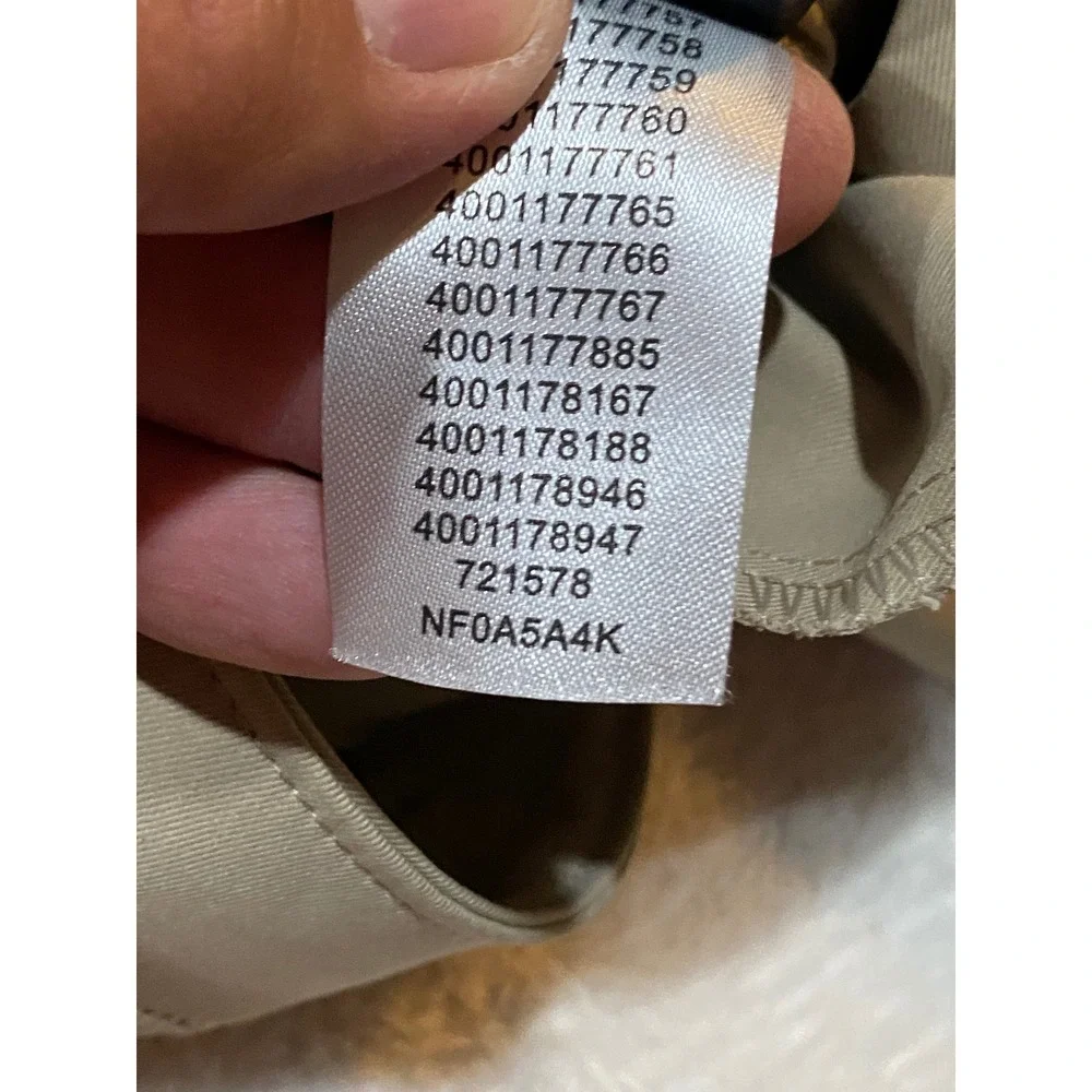 The North Face Mens NF0A5A4K City Standard Modern Fit Chino Pants Tan Khaki 40L